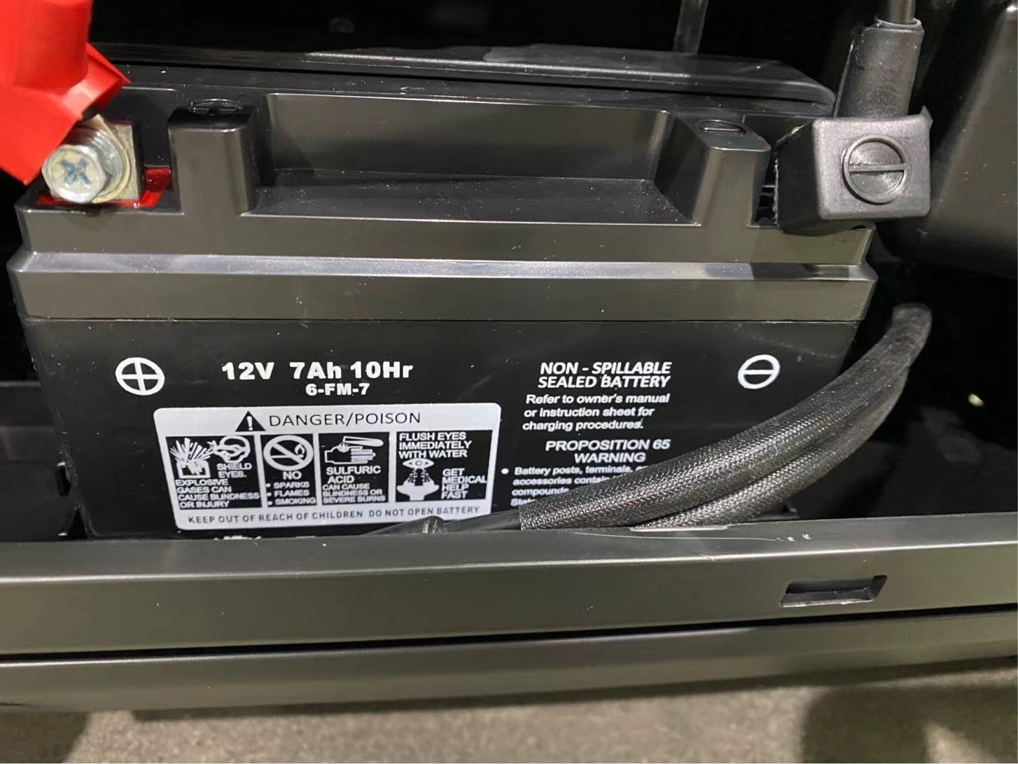 Бензогенератор инверторный SGG 6000ESi