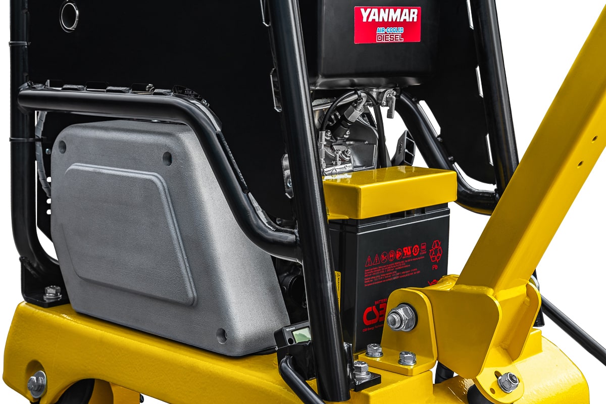 Виброплита реверсивная TSS-CP-240D (гидравлический привод, электростарт, АКБ)