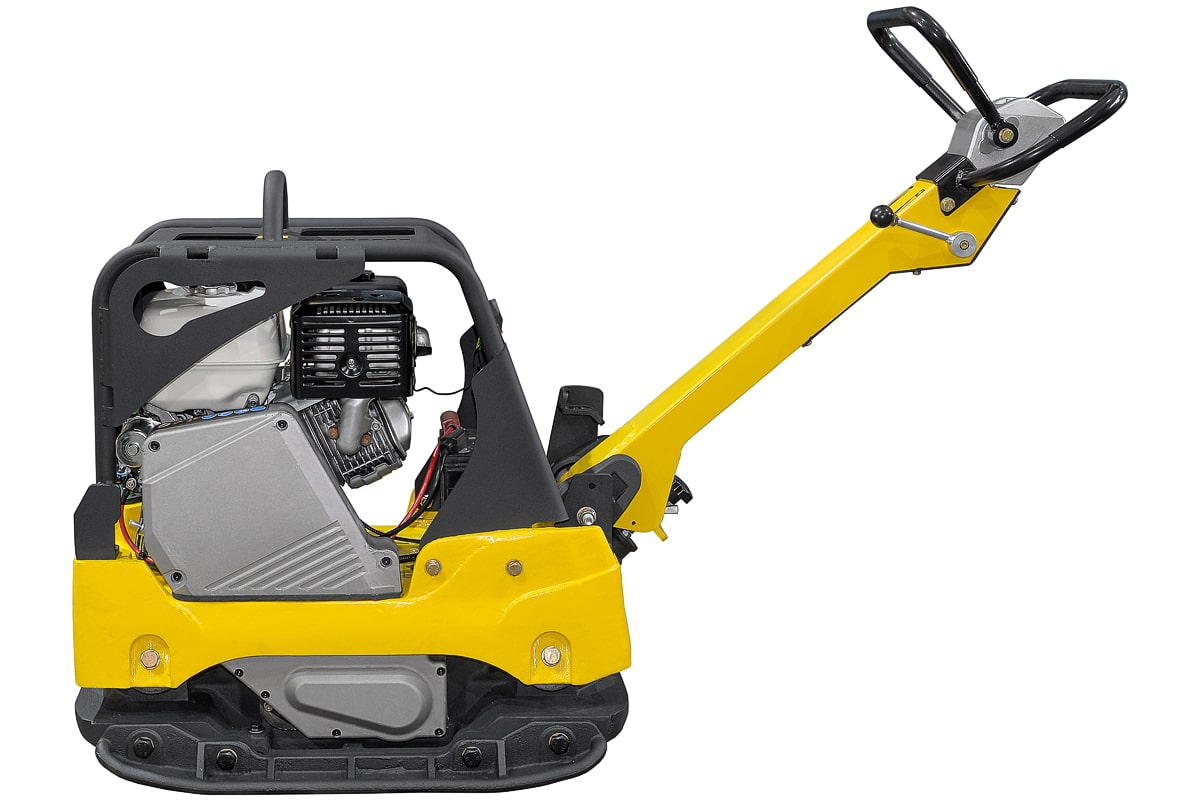 Виброплита реверсивная TSS-CP-320 (гидравлический привод, электростарт, АКБ)  